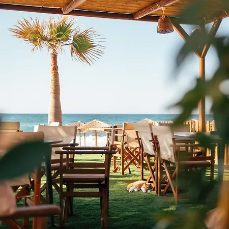 Aparthotel Indigo Seaside Experience